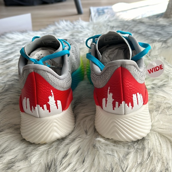 New Balance NYC Marathon Edition FuelCell RC Elite v2 - Picture 8 of 16